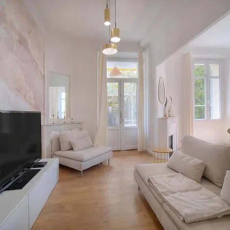 Rez De Jardin 3 Pieces Centre Appartement *